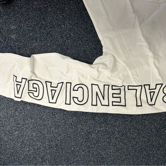 Balenciaga Other - Balenciaga Oversized BB Logo Long Sleeve Shirt White/Black – Size L (Fits XXL)